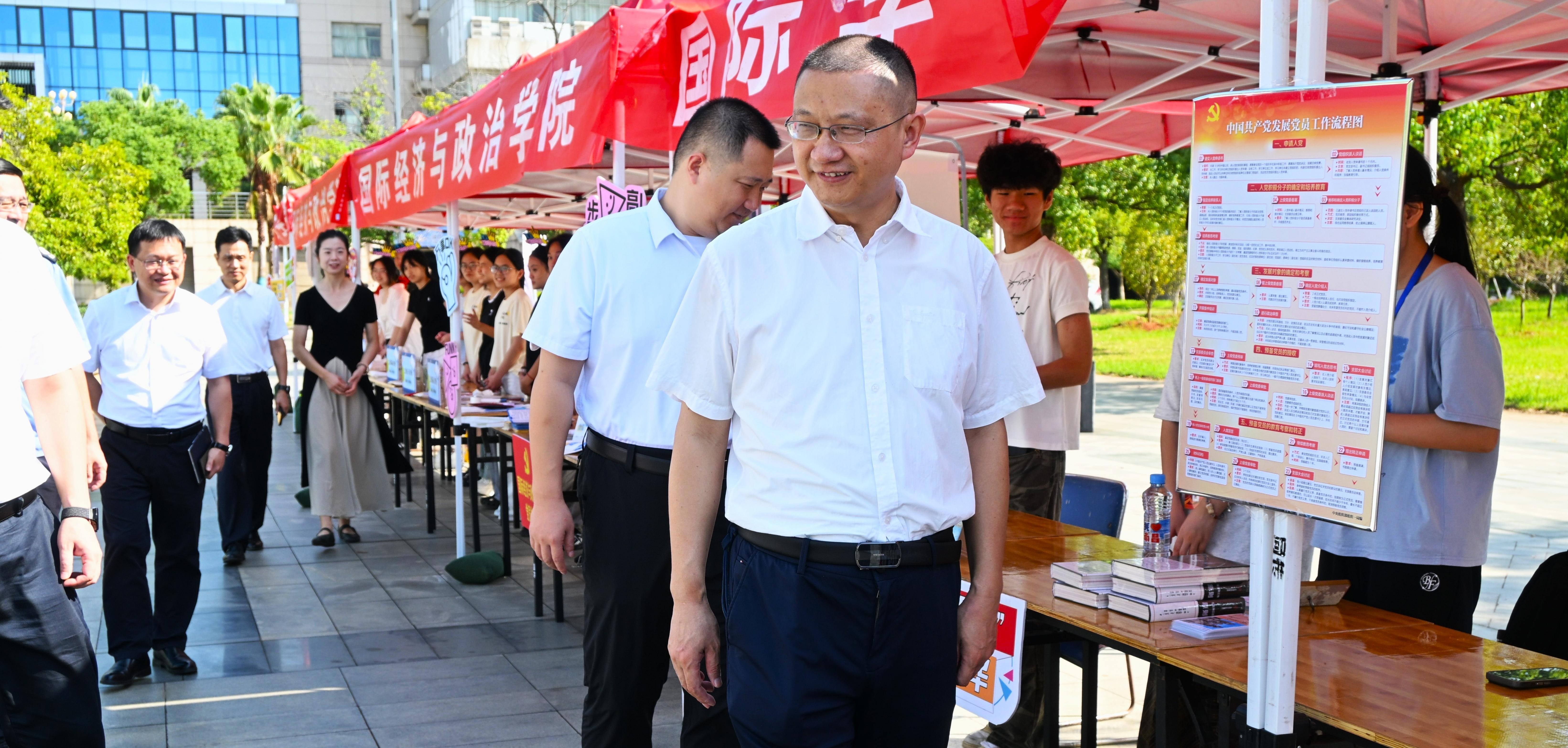 迎新现场